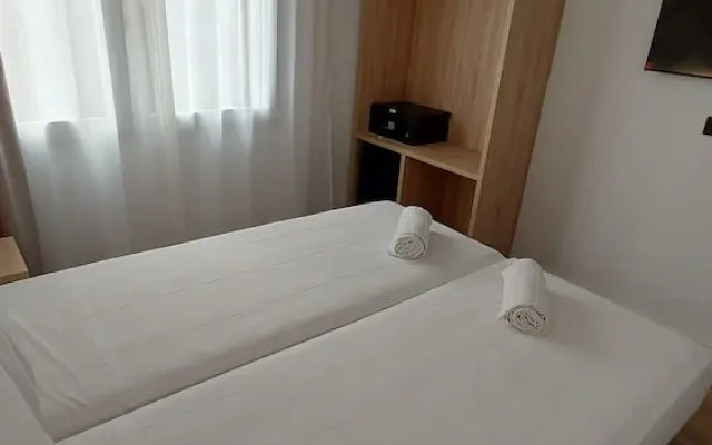 Sweet Lloret Suites