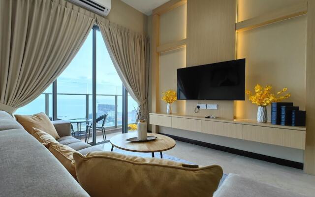 Attic Home Melaka Silverscape Residence