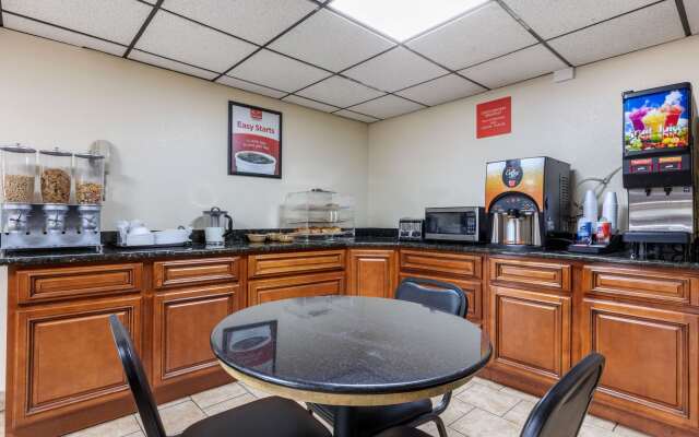 Econo Lodge Chattanooga Northeast - Ooltewah