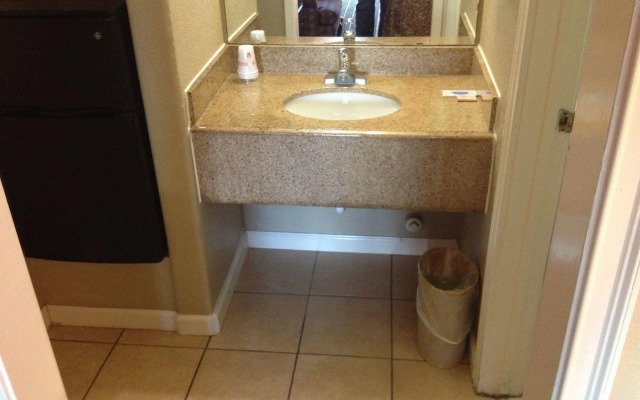 Economy Inn