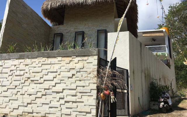 Pachira Lembongan Villa