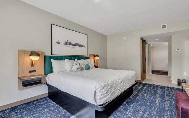 The Kingston Hotel