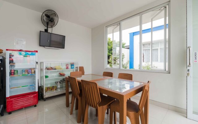 RedDoorz near Simpang Patal Palembang