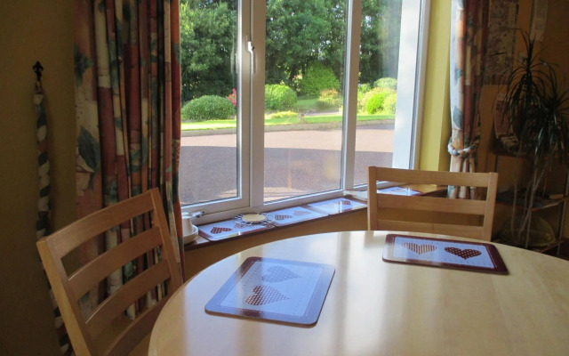 PK Lodge B&B