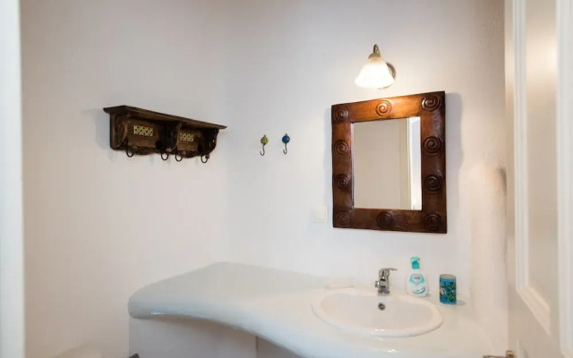 Villa Anemoessa Sky Blue with Pool
