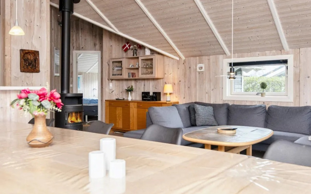 8 Person Holiday Home in Juelsminde-by Traum
