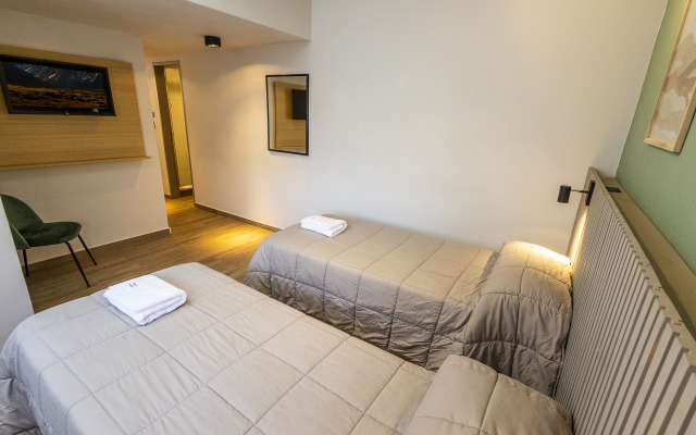 M383 Hotel Bariloche