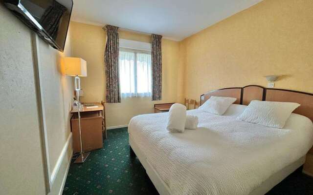 Logis Hôtel Sully le Château