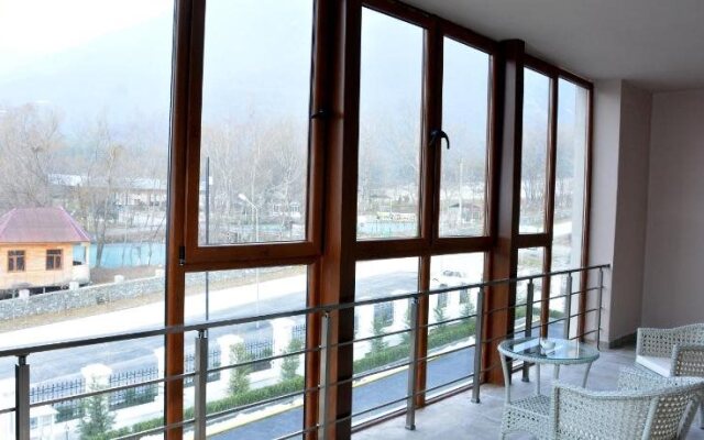 Sheki Park