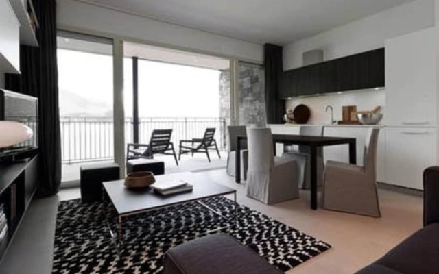 Bellagio Lake Resort