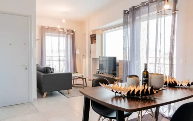 Friendly Accommodation-GTD33701