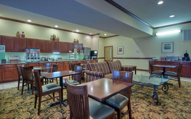Country Inn & Suites by Radisson, Wilmington, NC