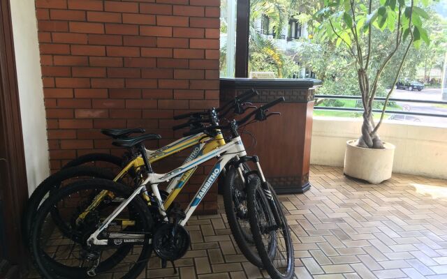 éL Hotel Kartika Wijaya Batu