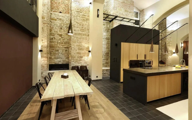 American Loft in the Heart of Prague
