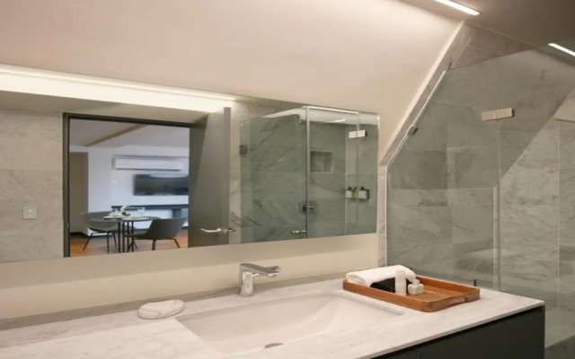 Amberes 64, Ascend Hotel Collection