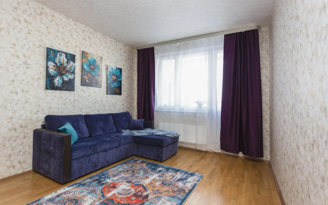Moment House on Sovetsky Avenue 98