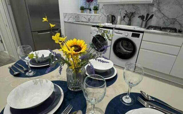 Modern 5-bed House in London Close Excel - Big Ben