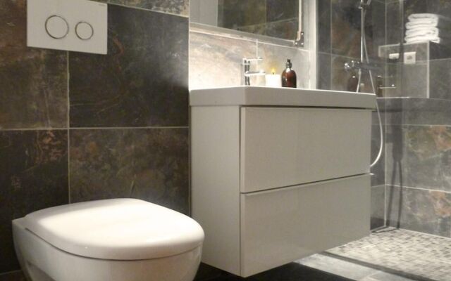 LES Fermes DU Planet N°5 : 6 Pièces 12 Personnes / 6 Rooms 12 People