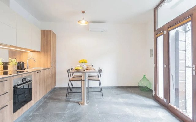 Cozy Nest on the Lake by Rent all Como