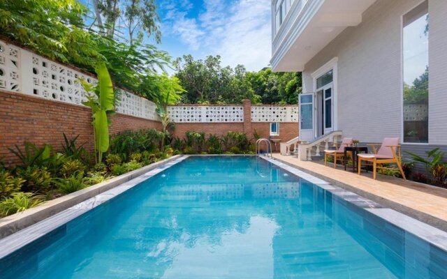 Palm Villa 40- Luxury