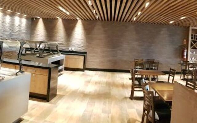 Paradiso Macaé Hotel