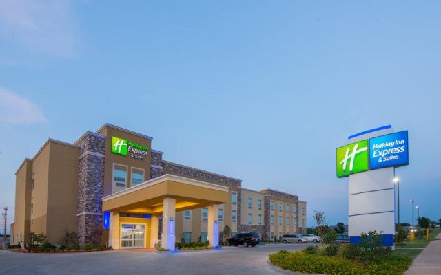 Holiday Inn Express & Suites Stillwater - University Area