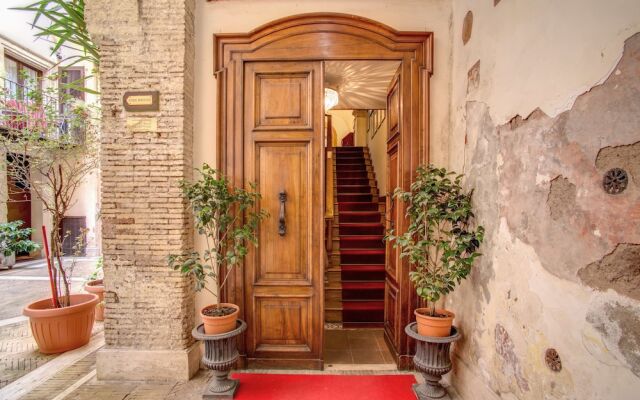 Navona Gallery Michelangelo Suite