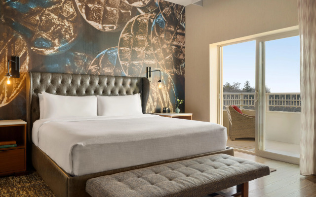 Hotel Indigo Naperville Riverwalk by IHG