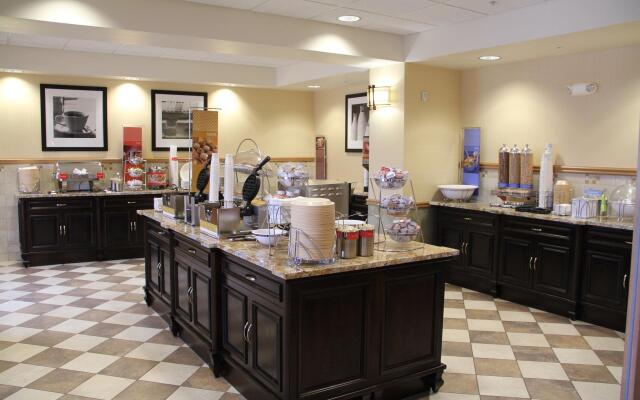 Hampton Inn Suites Plattsburgh