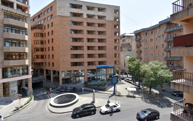 Teryan street, 3 bedrooms Luxury, Duplex apartment TT444