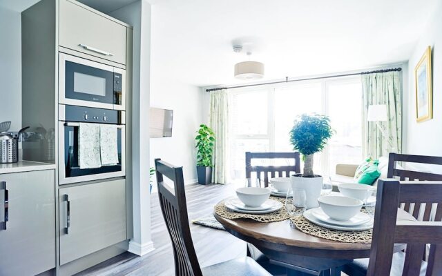 Spacious City Centre 3bed: Free Parking/elevator