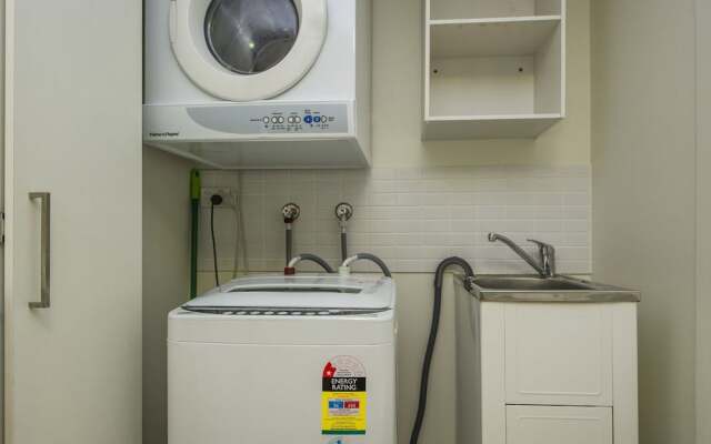 1 Bright Point Apartment 1208