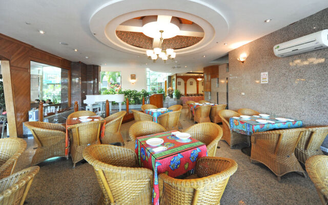 Shell Hotel