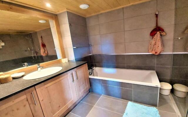 Appartement Samoëns, 5 pièces, 8 personnes - FR-1-624-13