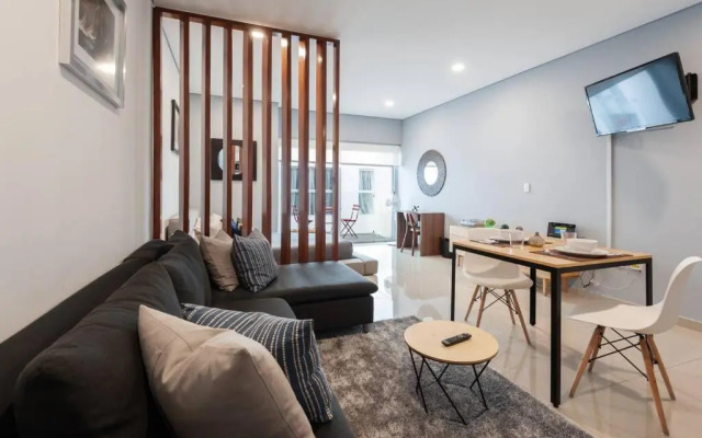 Chic loft! 150 BPS fiber optic internet