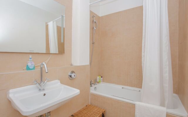 2 Bedroom Flat near Camden Town