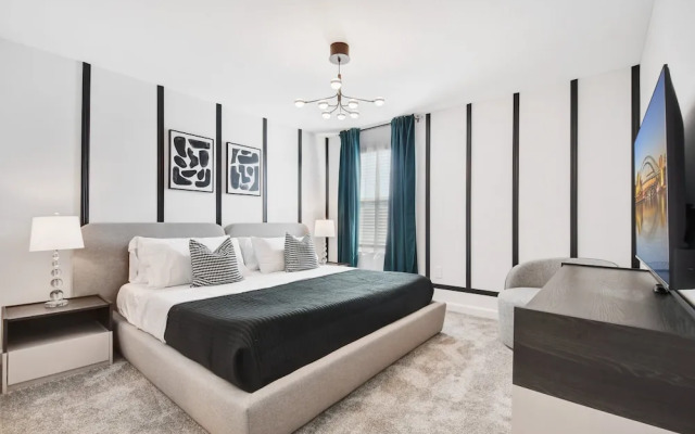 Storey Lake 10br Lakeview Home Pool/spa Game Room