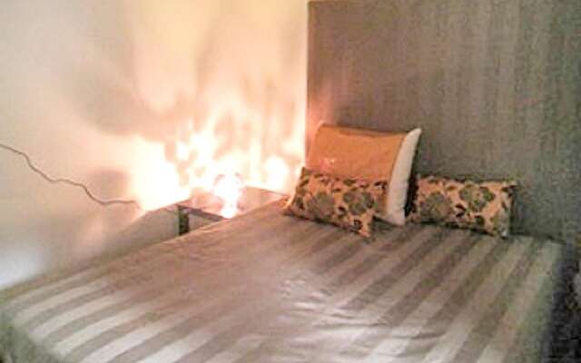 House With 5 Bedrooms in Comblain-au-pont, With Enclosed Garden and Wi - фото 5