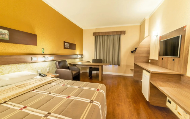 Hotel 10 Itajai