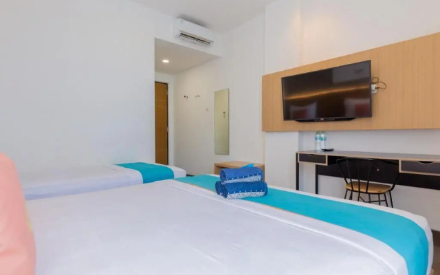 Sans Hotel Box Mansion Surabaya