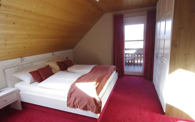 Hotel Schöneck Garni