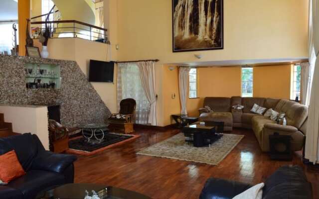 Adies Garden Suites