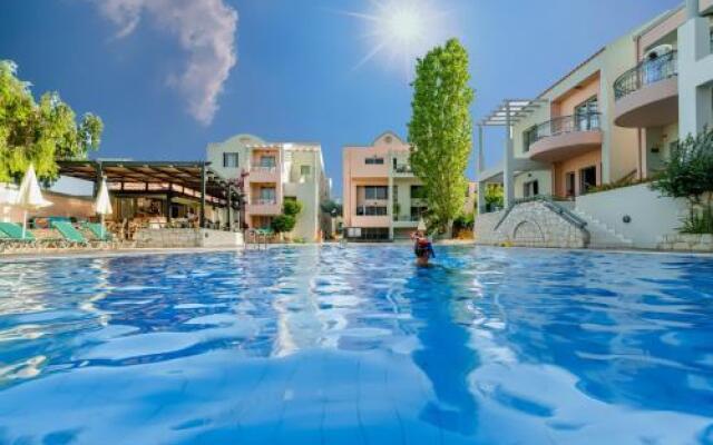 Aparthotel 4 Stars Daratsos