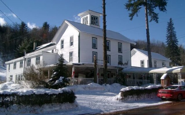 Colonial inn
