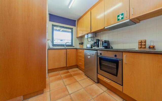 B39 - Marina Hill Apartment