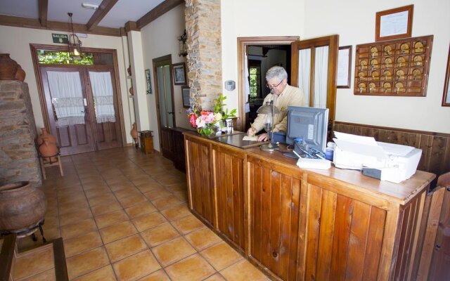 Hotel Rural Castúo