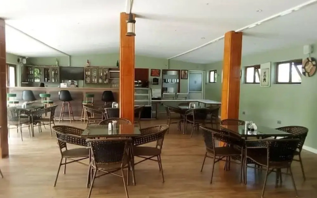 Zebi Ecolodge