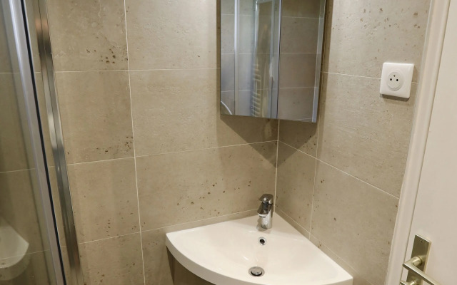 Beach Cannes Bungalows