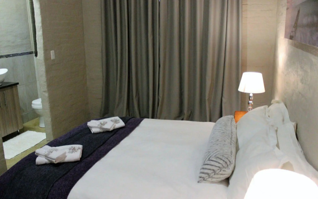 Ibis Way Guest House