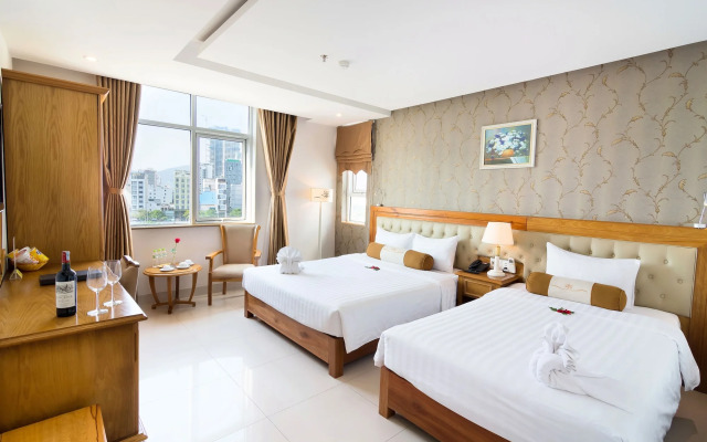 Royal Family Hotel Da Nang